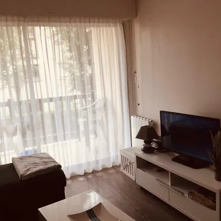 La Fontaine * فيلي سور مير